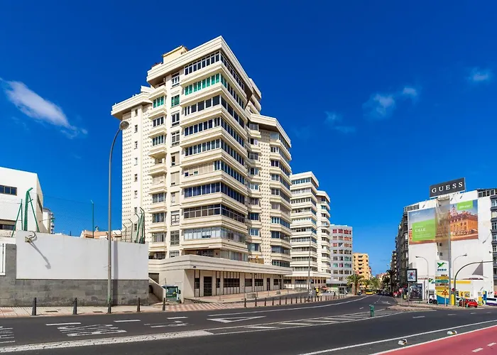 Bright Townhouse - Views - 5 Min Walk To The Beach